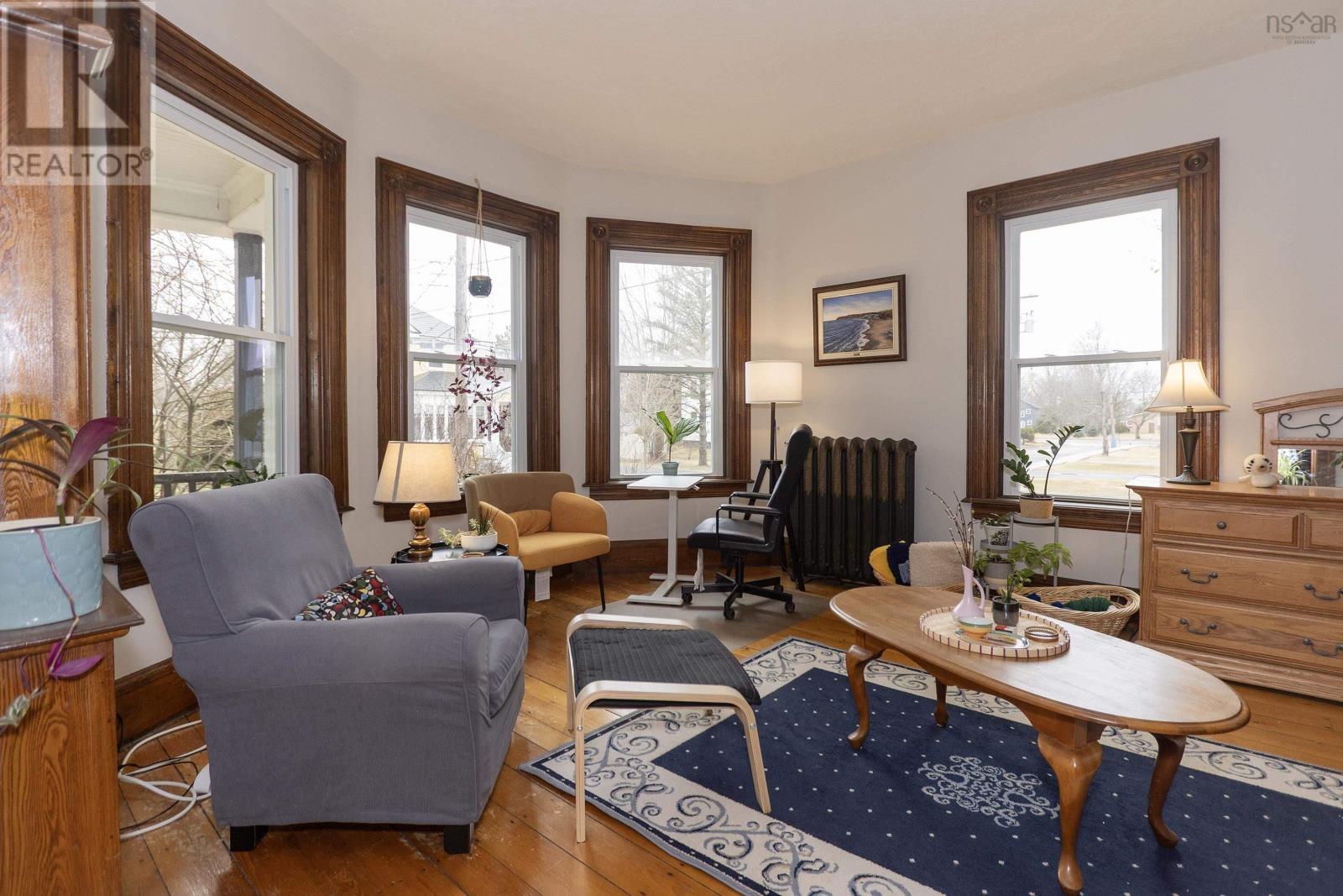 Property 36 of 50 of 41 Prince William Street