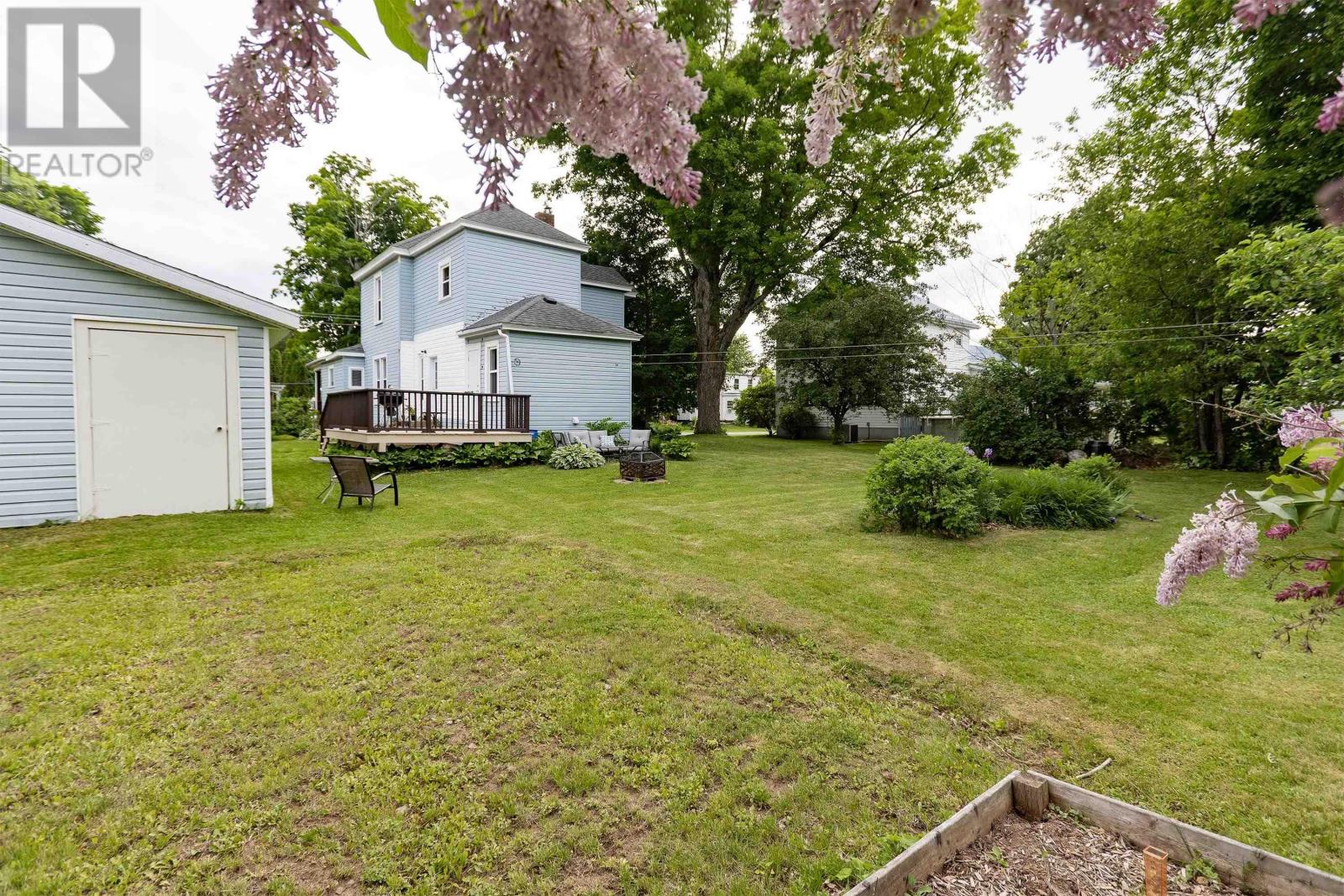 Property 27 of 50 of 41 Prince William Street