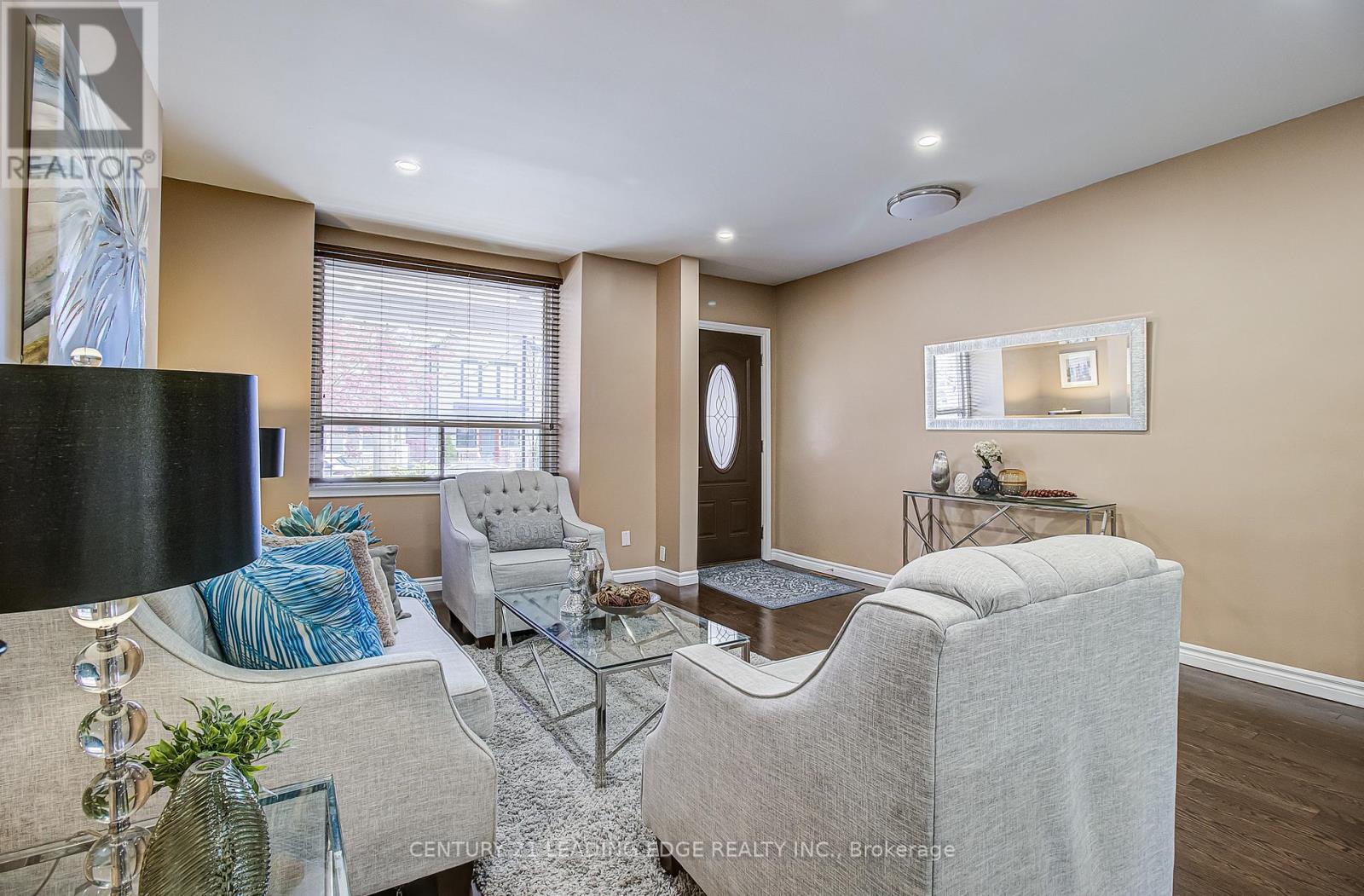 106 PARKMOUNT ROAD - 7