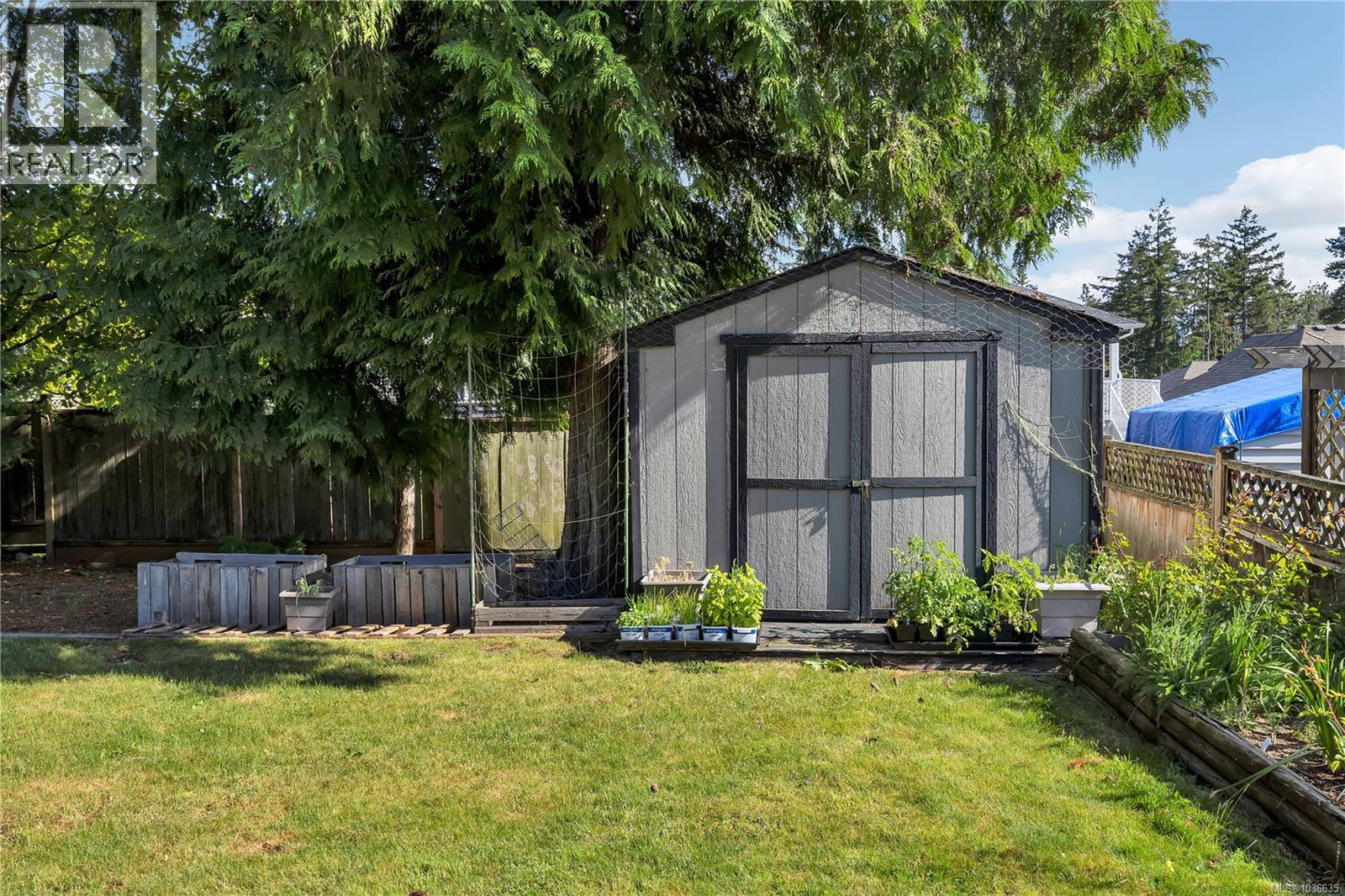 1054 Southwood Dr - 32