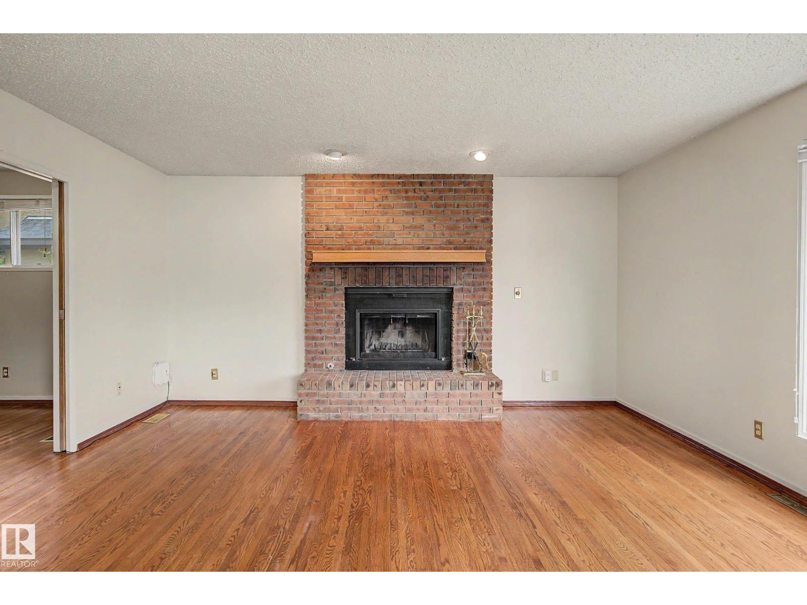 10523 137 ST NW, Edmonton