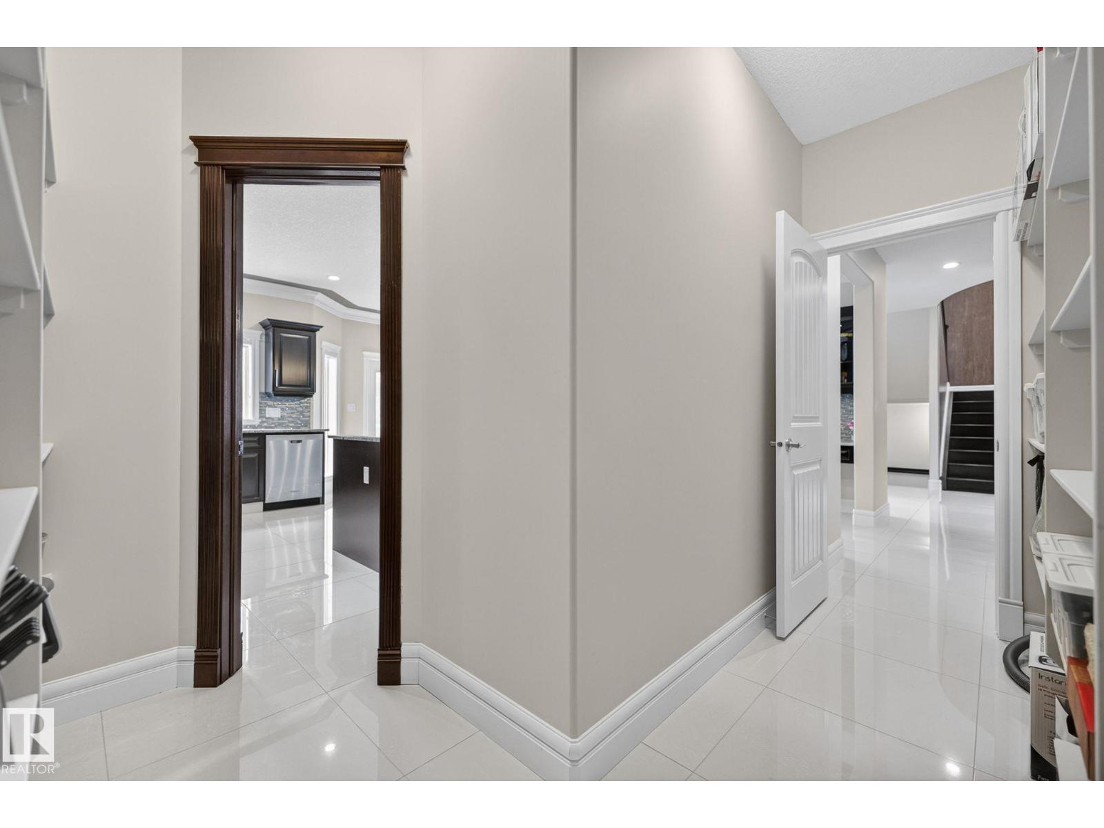 1607 ADAMSON CL SW, Edmonton