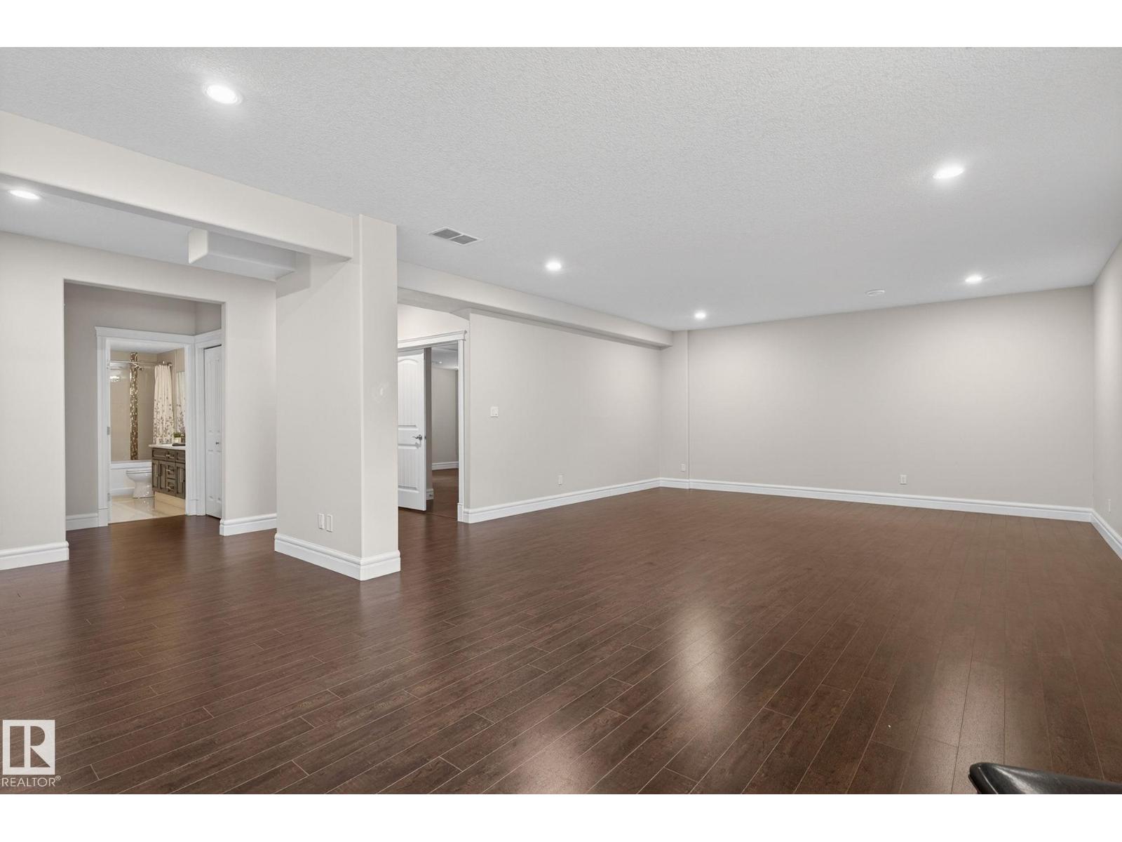 1607 ADAMSON CL SW, Edmonton