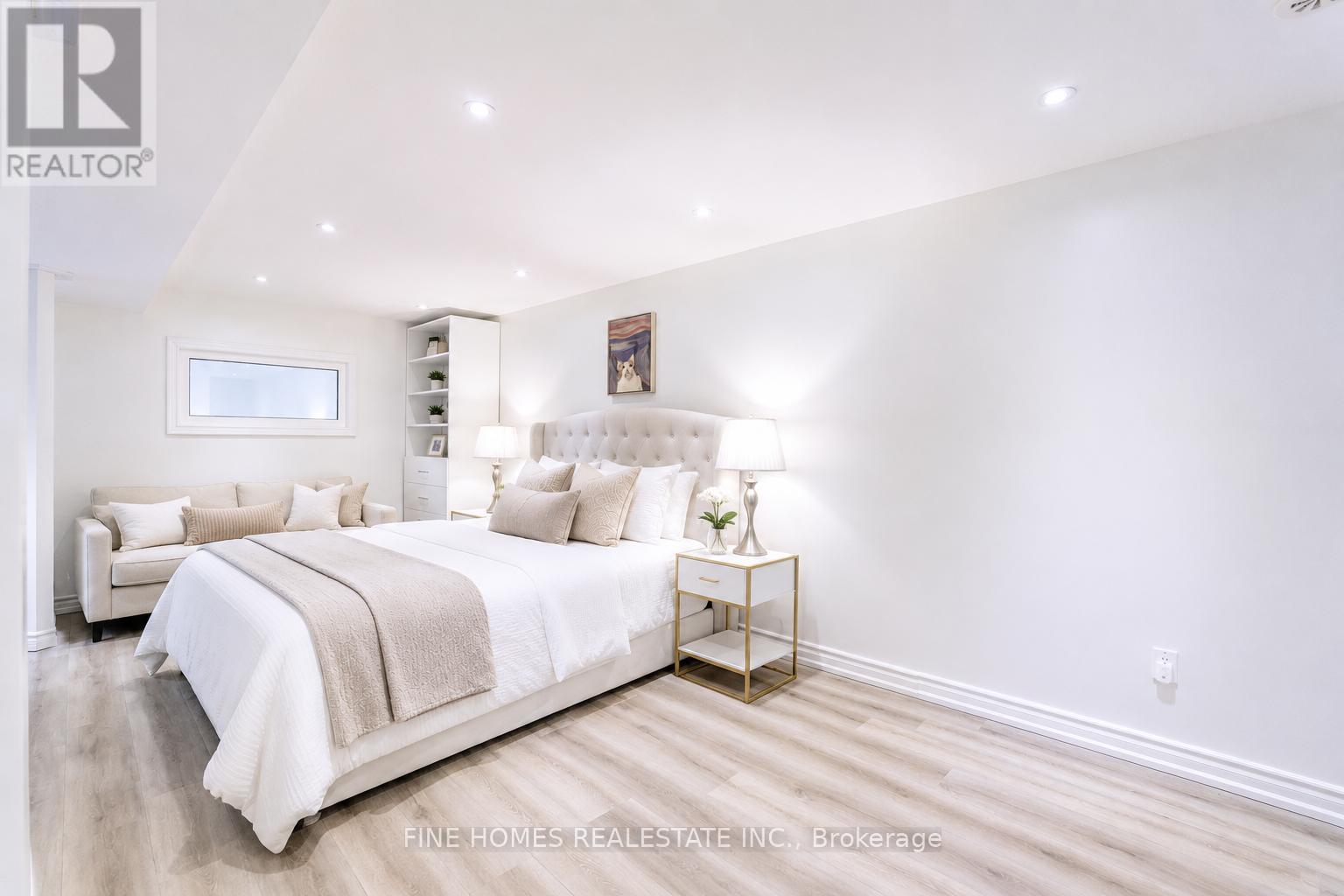 66 GEORGE KIRBY STREET - 36