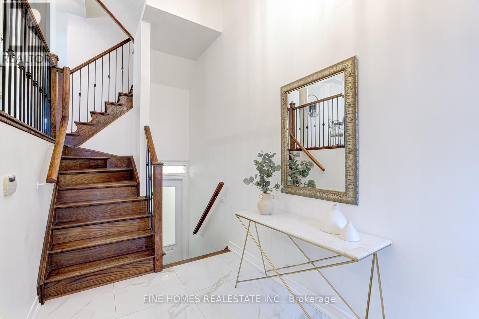 66 GEORGE KIRBY STREET - 6