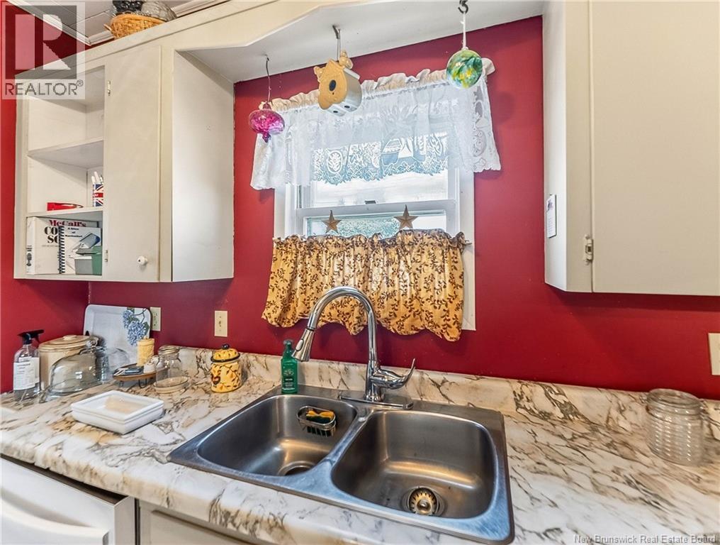 5 Pinewood Street - 14