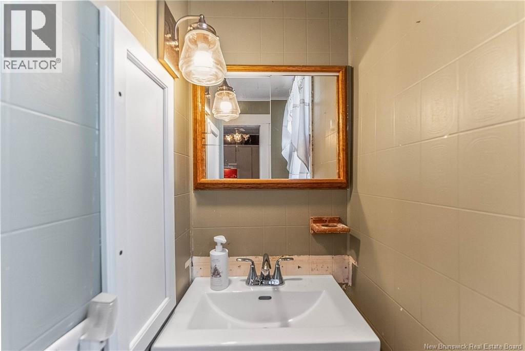 5 Pinewood Street - 18