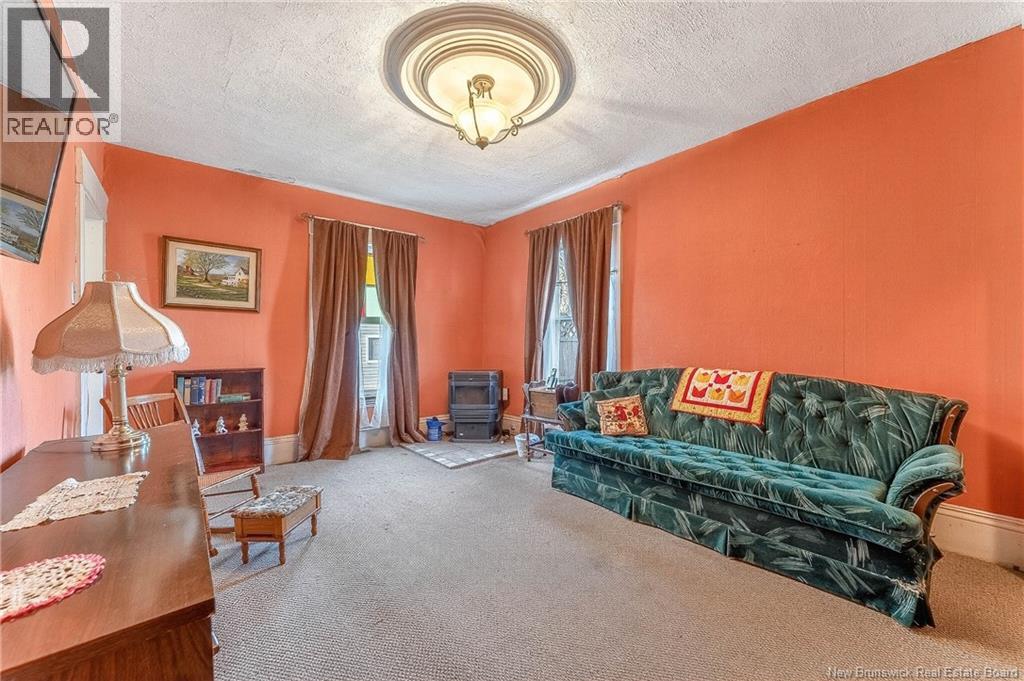 5 Pinewood Street - 28