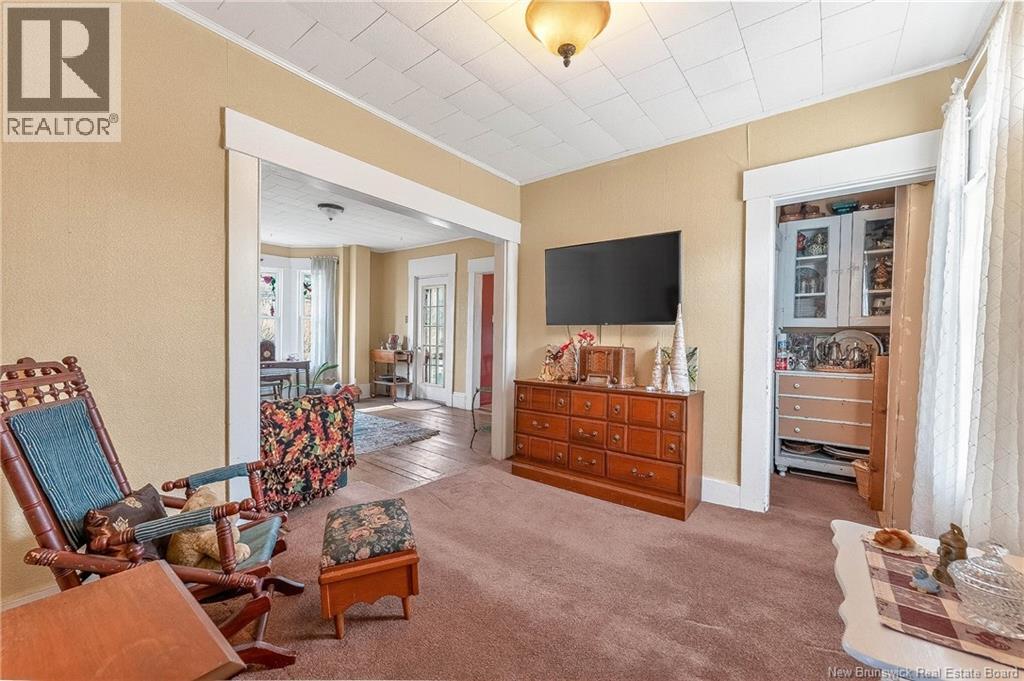 5 Pinewood Street - 44