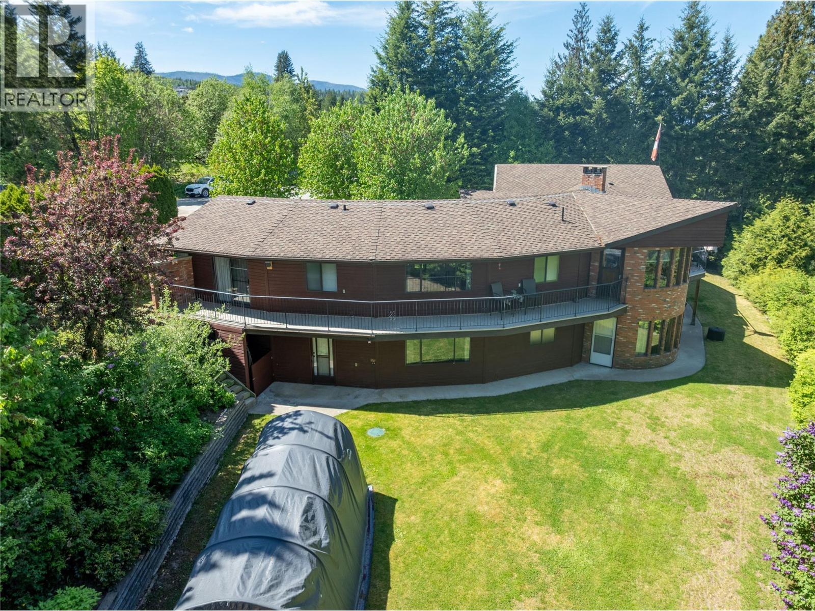 2631 Grand View Place, Blind Bay