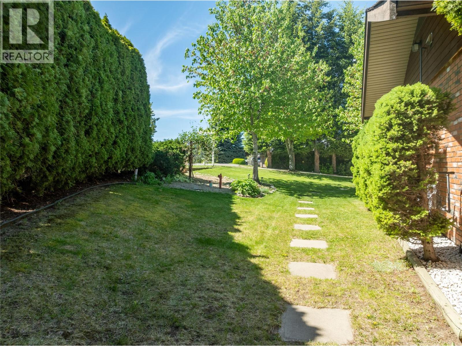 2631 Grand View Place, Blind Bay