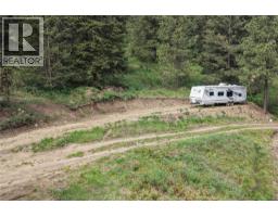 1600 Mountain View Avenue, Lumby, BC V0E2G0 Photo 34
