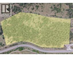 1600 Mountain View Avenue, Lumby, BC V0E2G0 Photo 10