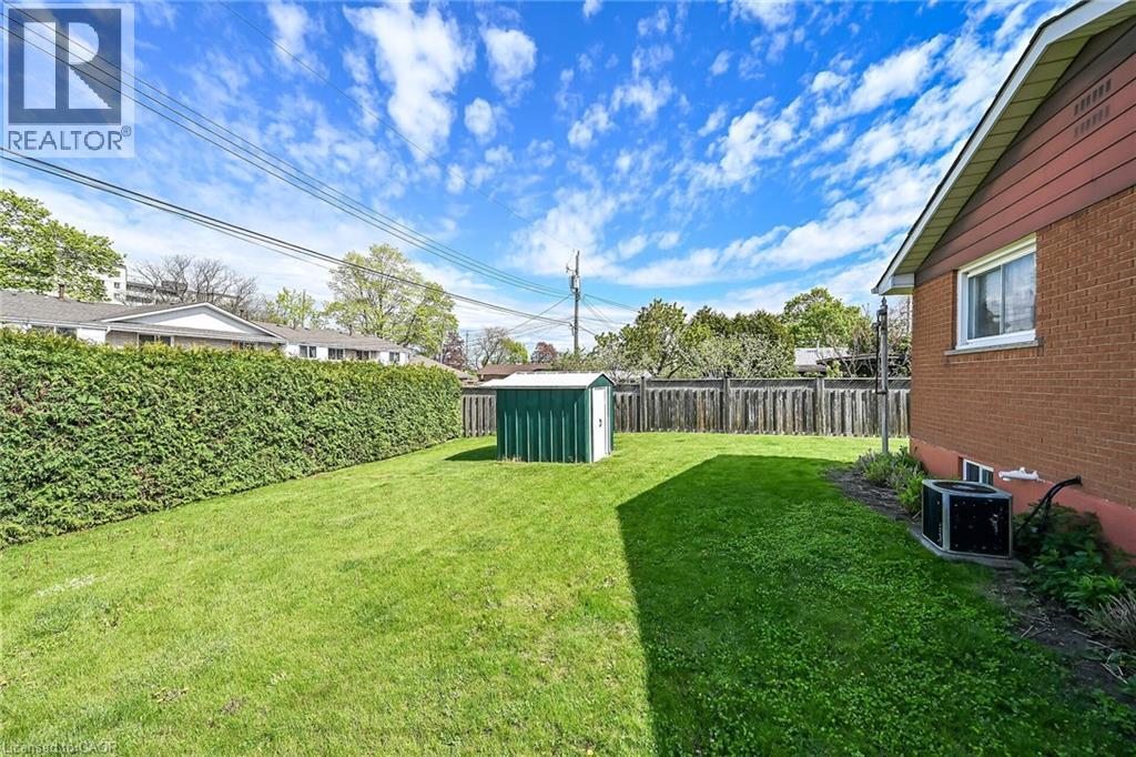 336 MONTMORENCY Drive, Hamilton, Ontario, L8K5H4 — Photo 2