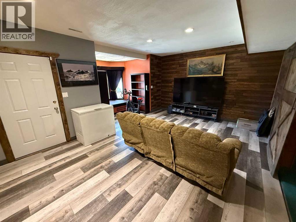 428 Collinge Road — photo 19