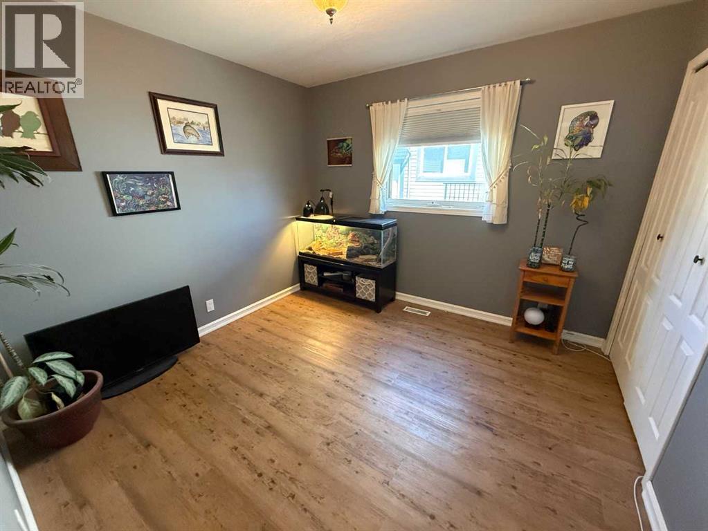 428 Collinge Road — photo 14