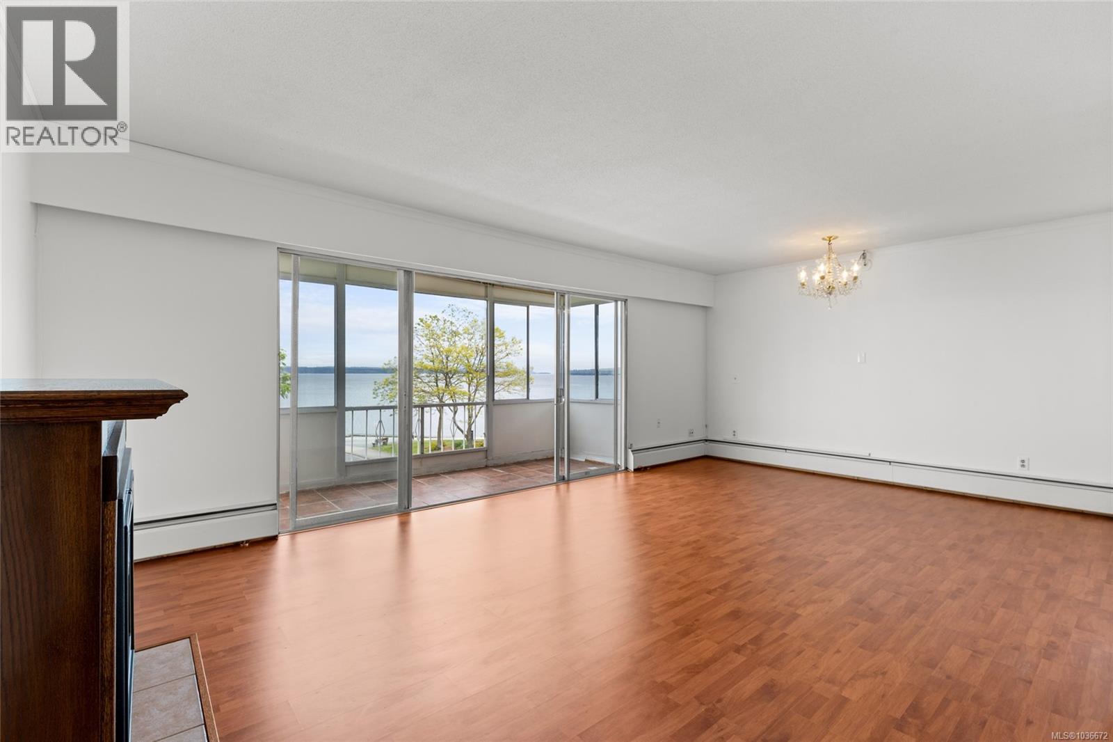 #303 9560 Fifth St - 4