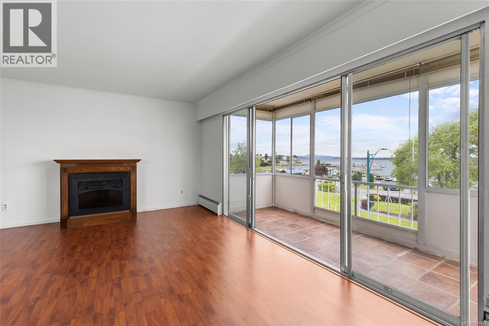 #303 9560 Fifth St - 7