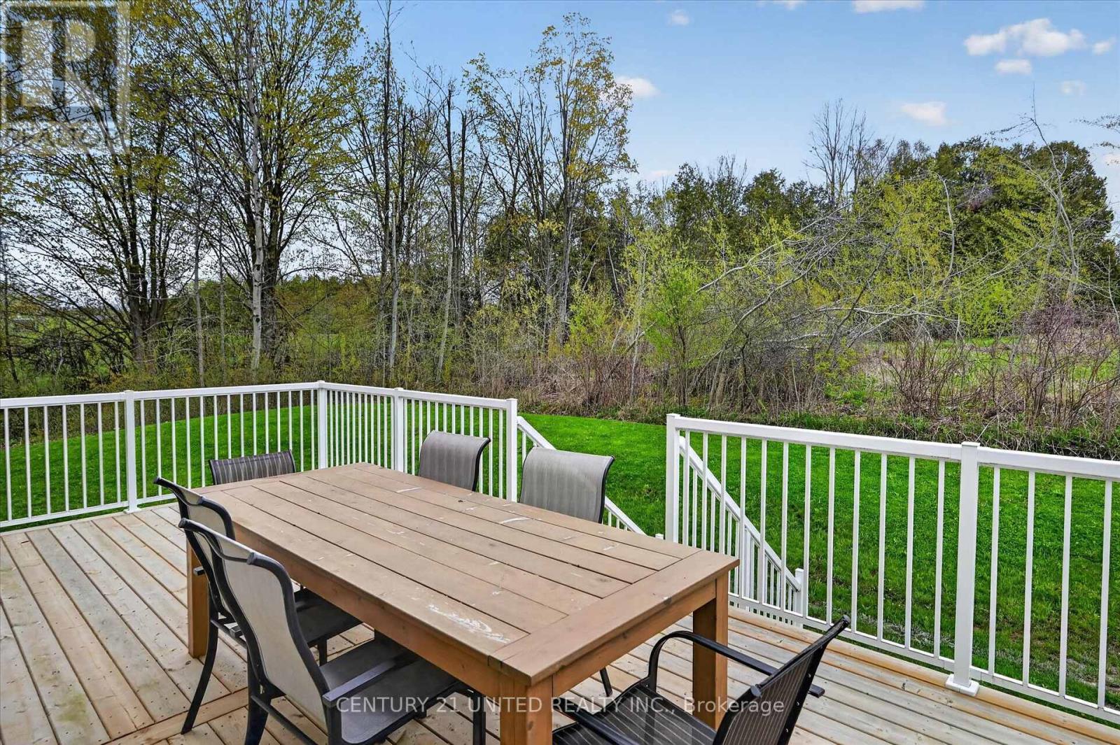 38 DARLING DRIVE - 16