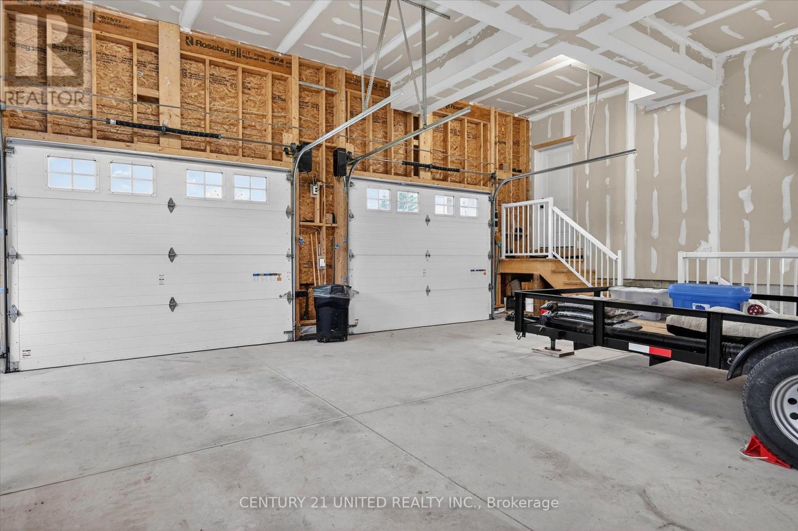 38 DARLING DRIVE - 45