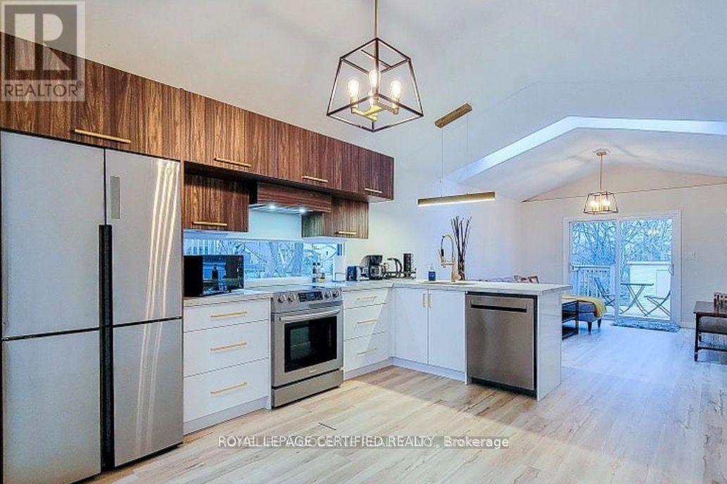5759 ROBINSON STREET - Image 3