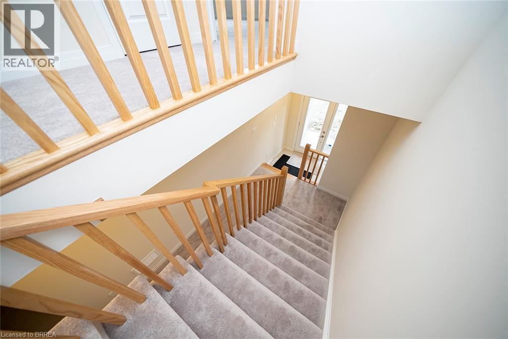 31 WAKELING Drive, Brantford, Ontario, N3V0B8 — Photo 13
