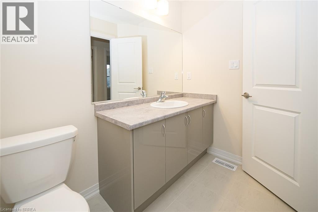 31 WAKELING Drive, Brantford, Ontario, N3V0B8 — Photo 11