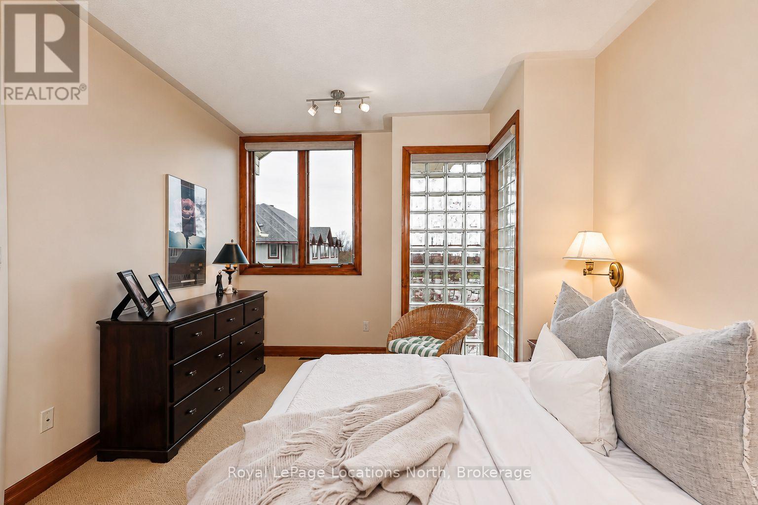 #16 224 BLUESKI GEORGE CRESCENT - Image 25