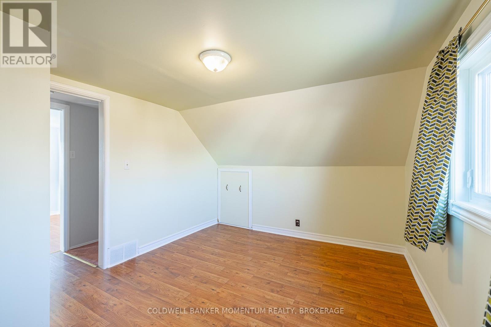 60 PATRICIA STREET - 22