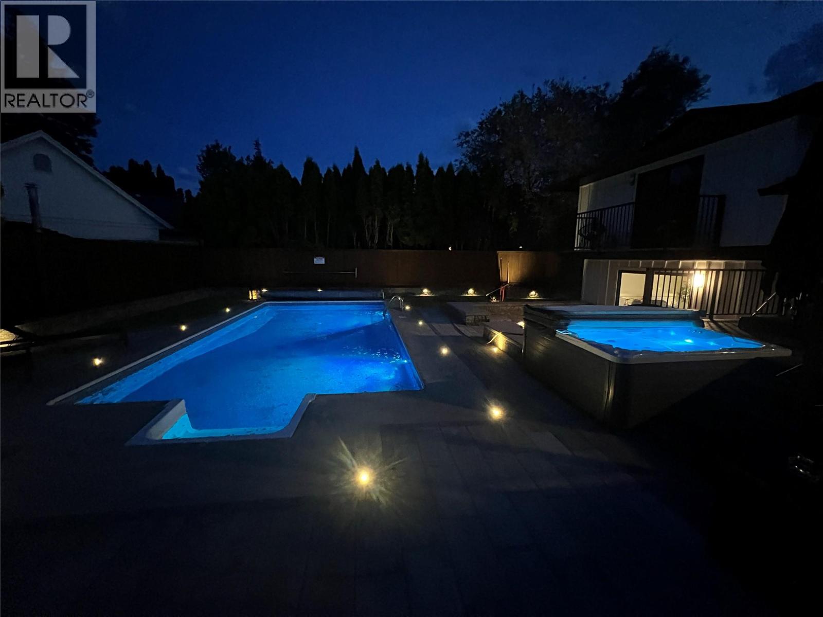 4265 Lakeshore Road, Kelowna