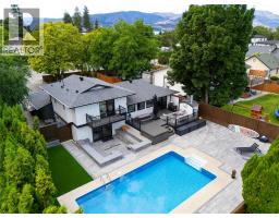  4265 Lakeshore Road, Kelowna