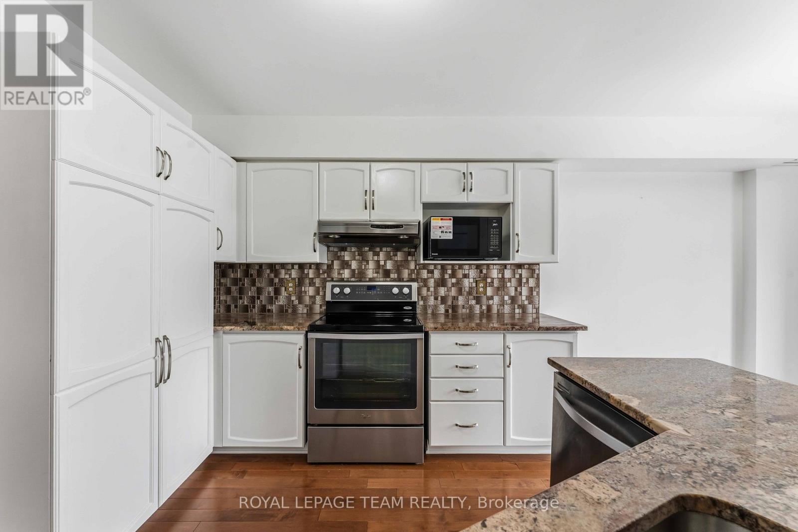 27 HIGHMONT COURT - 7