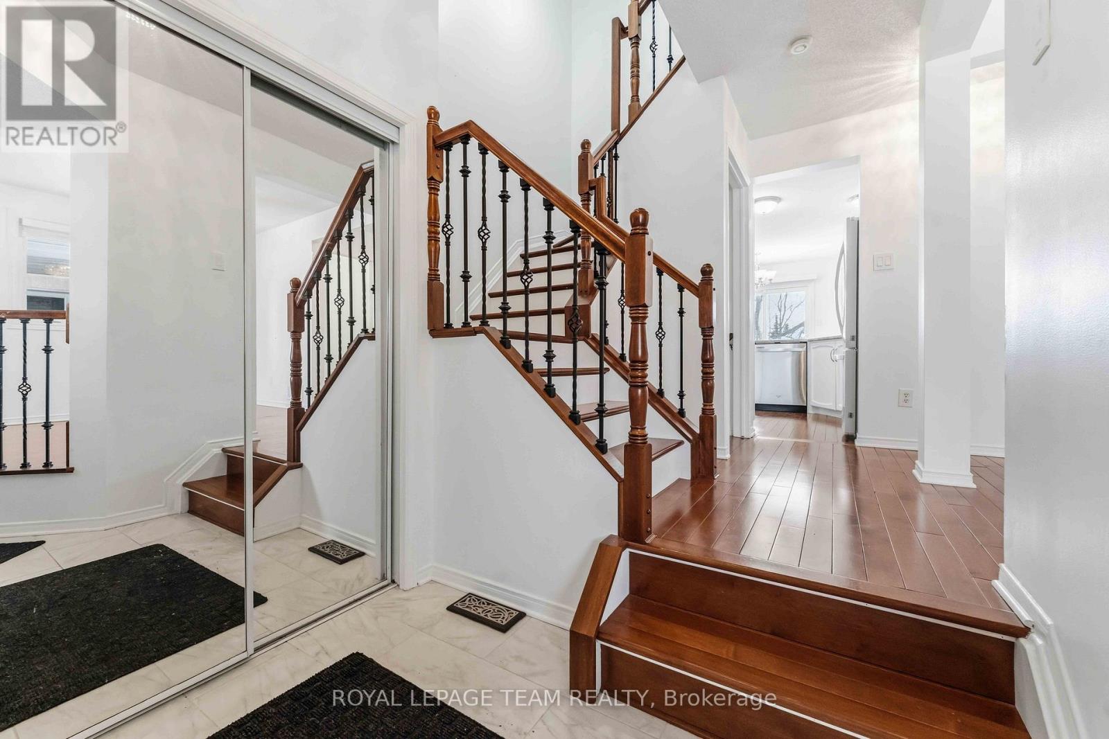 27 HIGHMONT COURT - Image 3