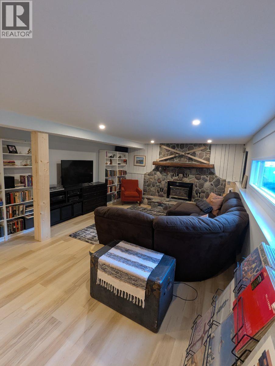 4636 JOHNSTON ROAD, Terrace