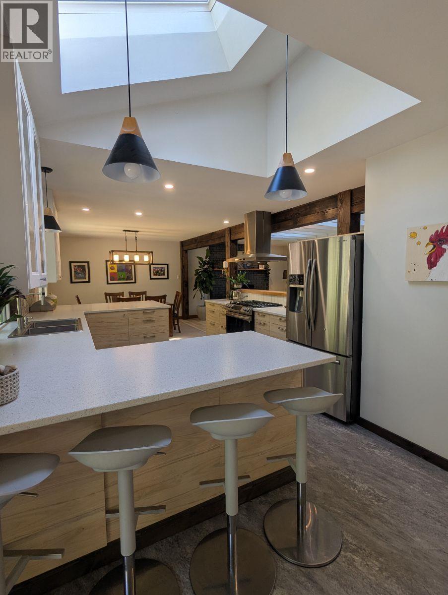 4636 JOHNSTON ROAD, Terrace