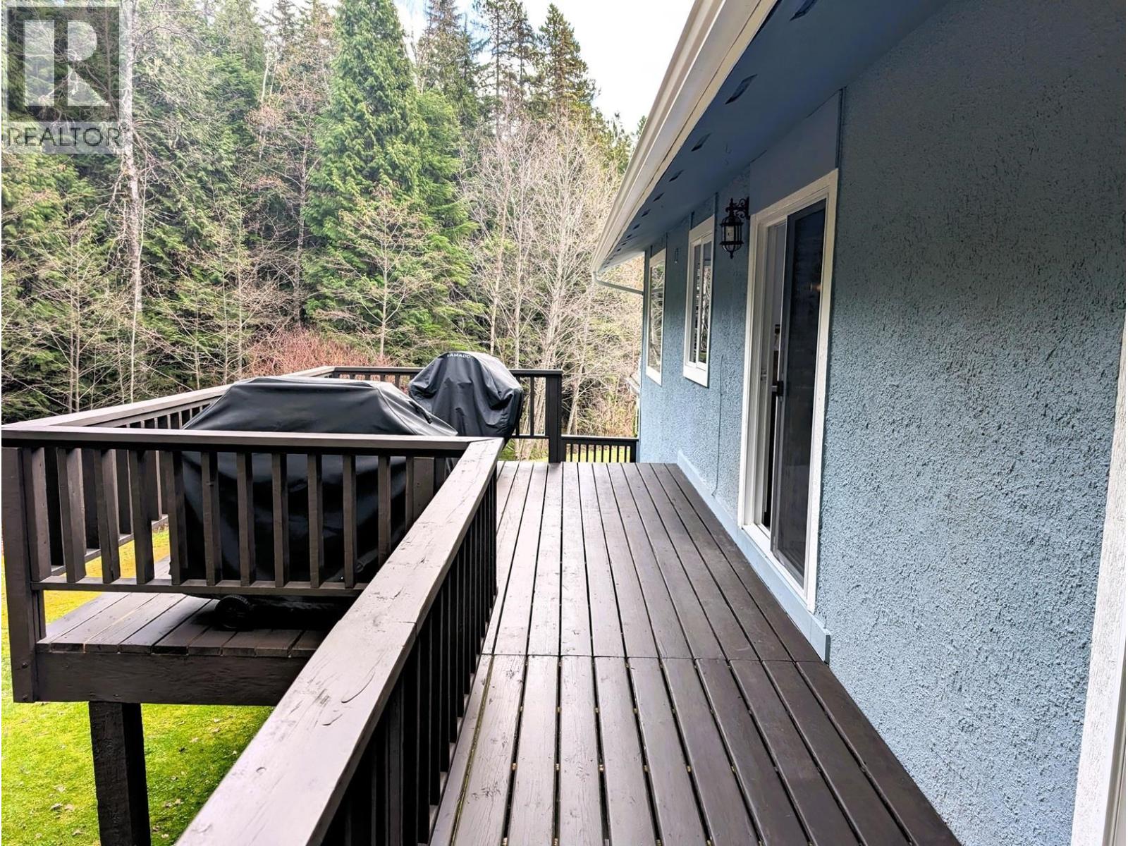 4636 JOHNSTON ROAD, Terrace