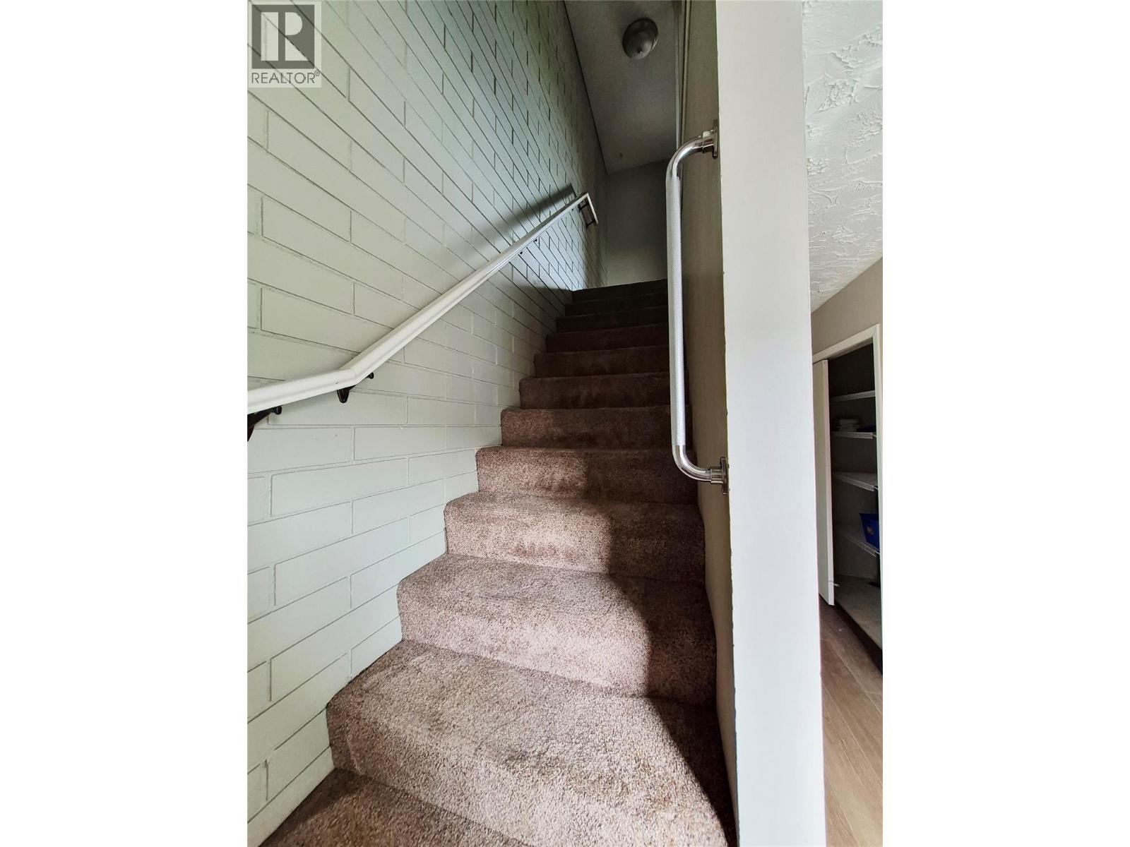 4102 24 Avenue Unit# 2, Vernon