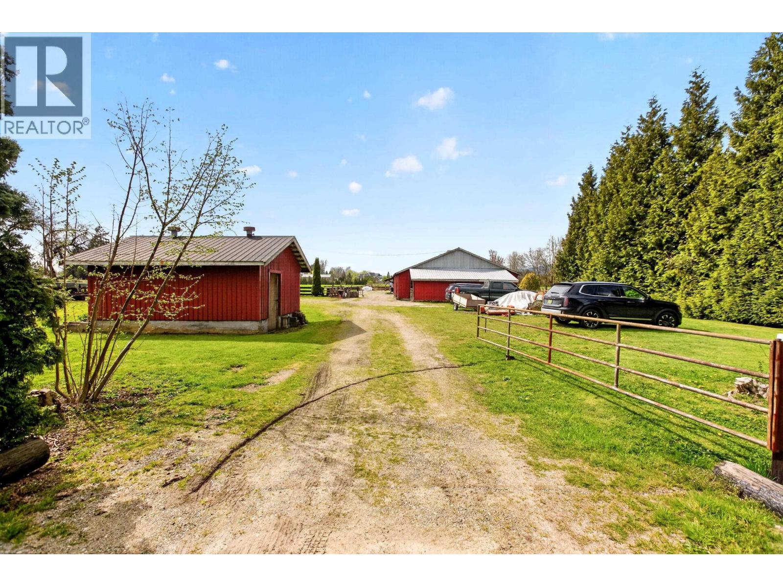 15023 HARRIS ROAD, Pitt Meadows