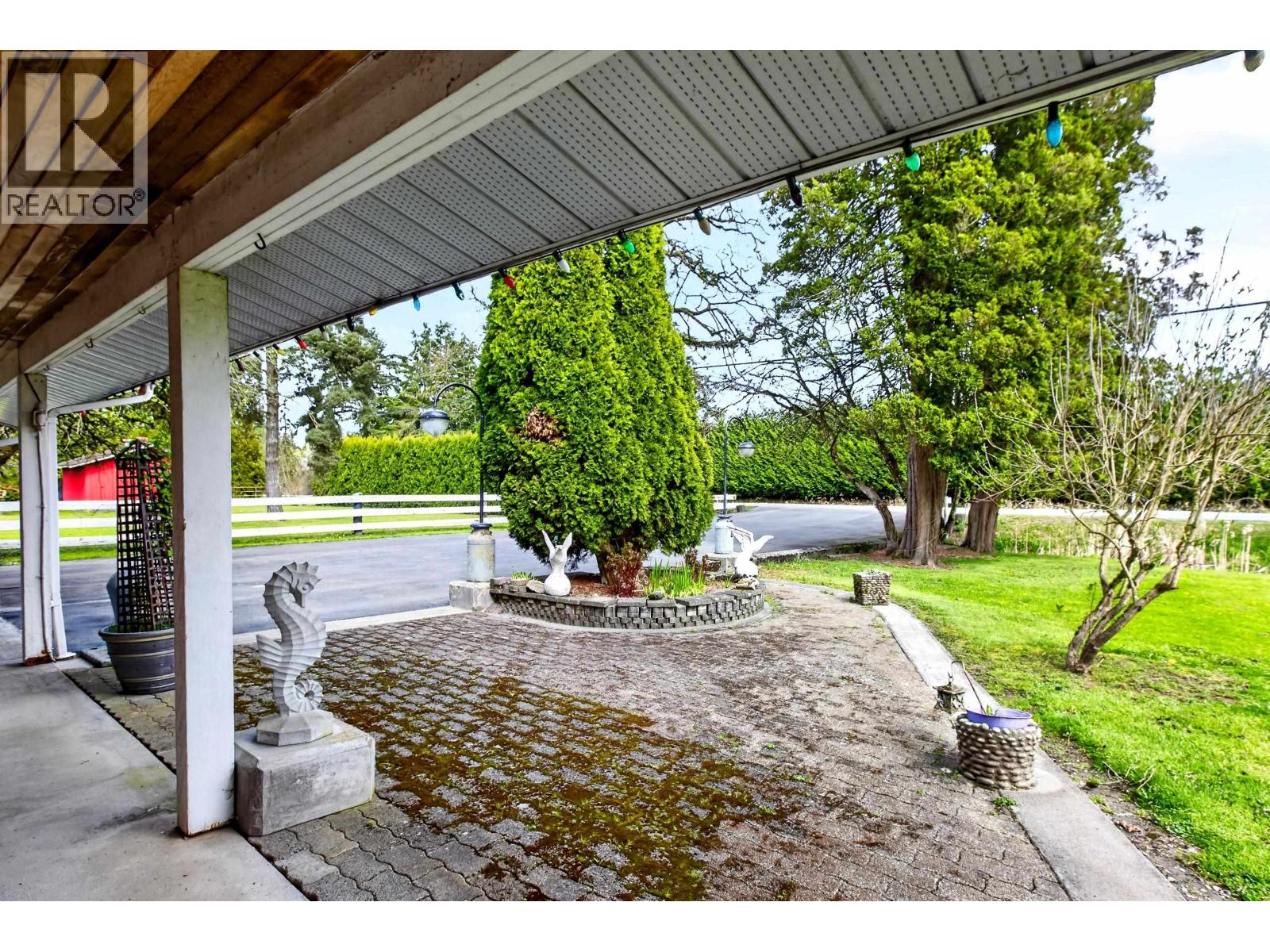 15023 HARRIS ROAD, Pitt Meadows