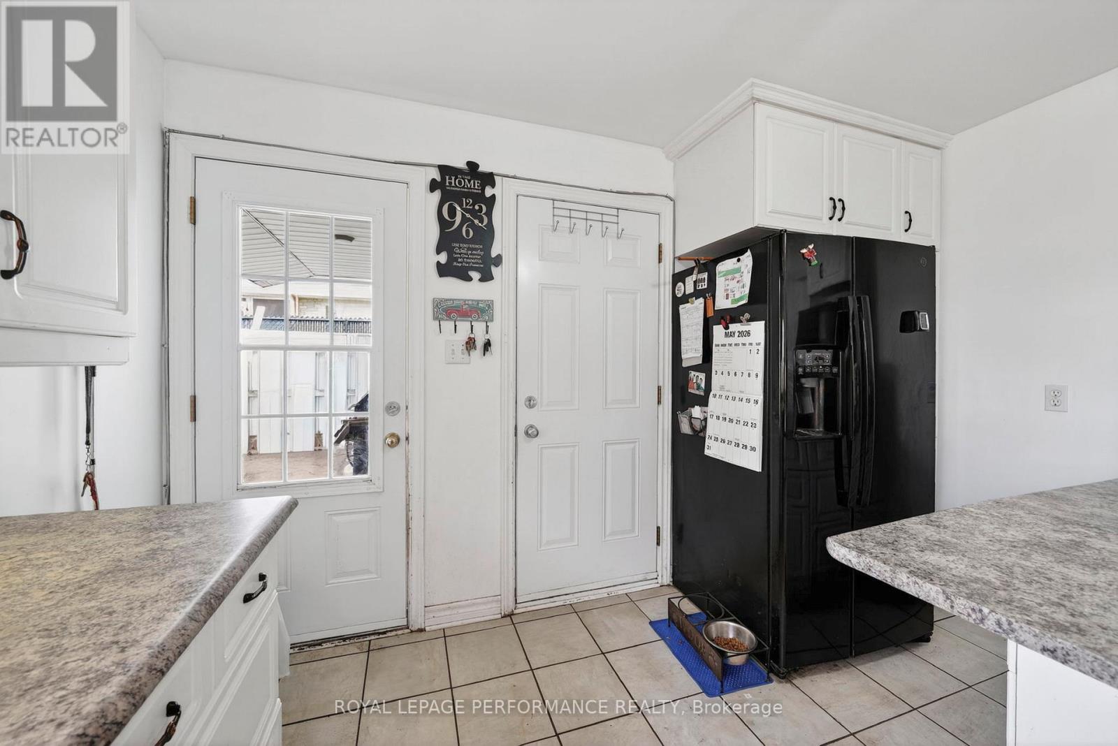 1824 ELGIN STREET - 17
