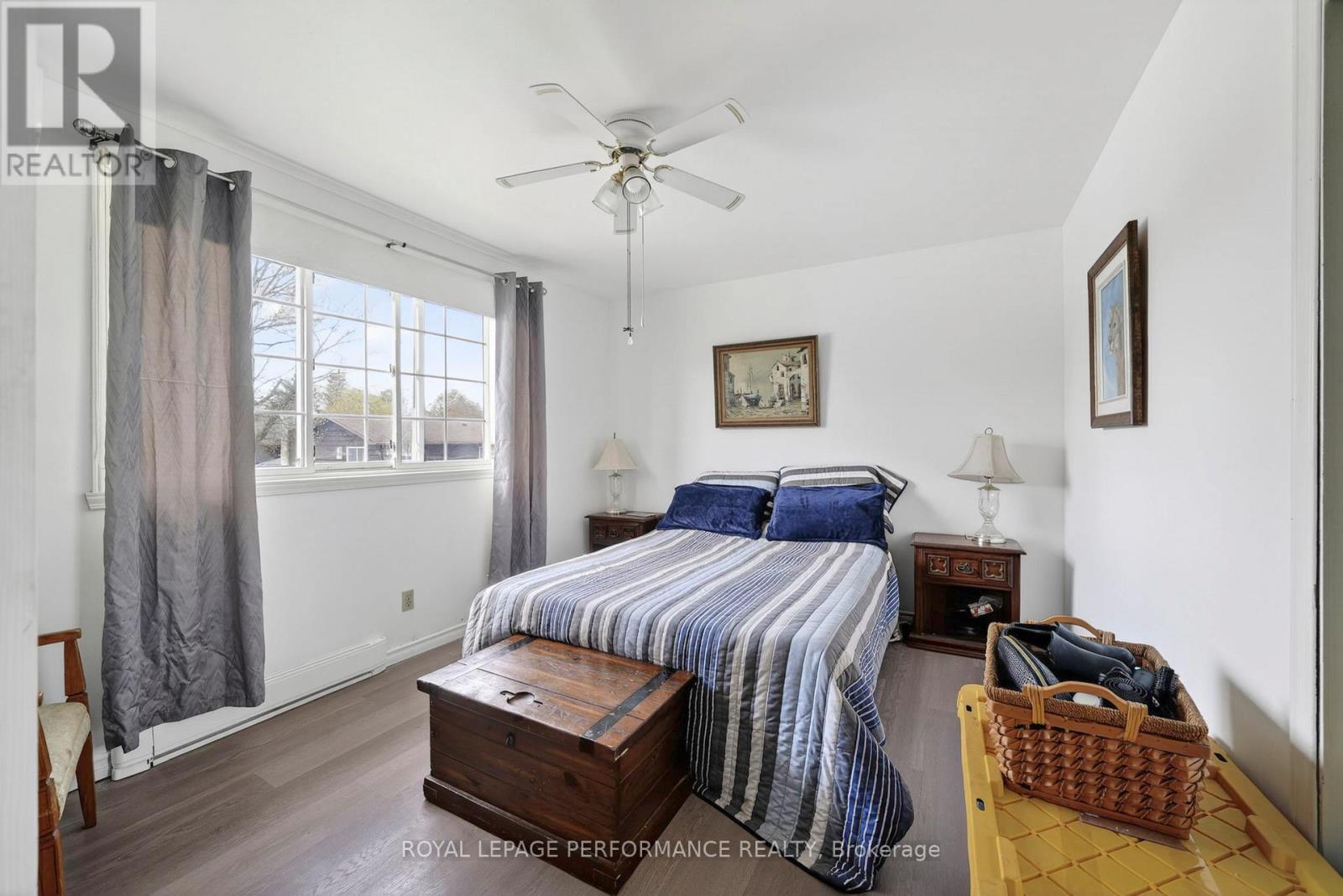 1824 ELGIN STREET - 29