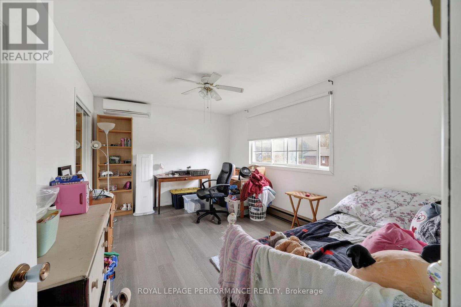 1824 ELGIN STREET - 33