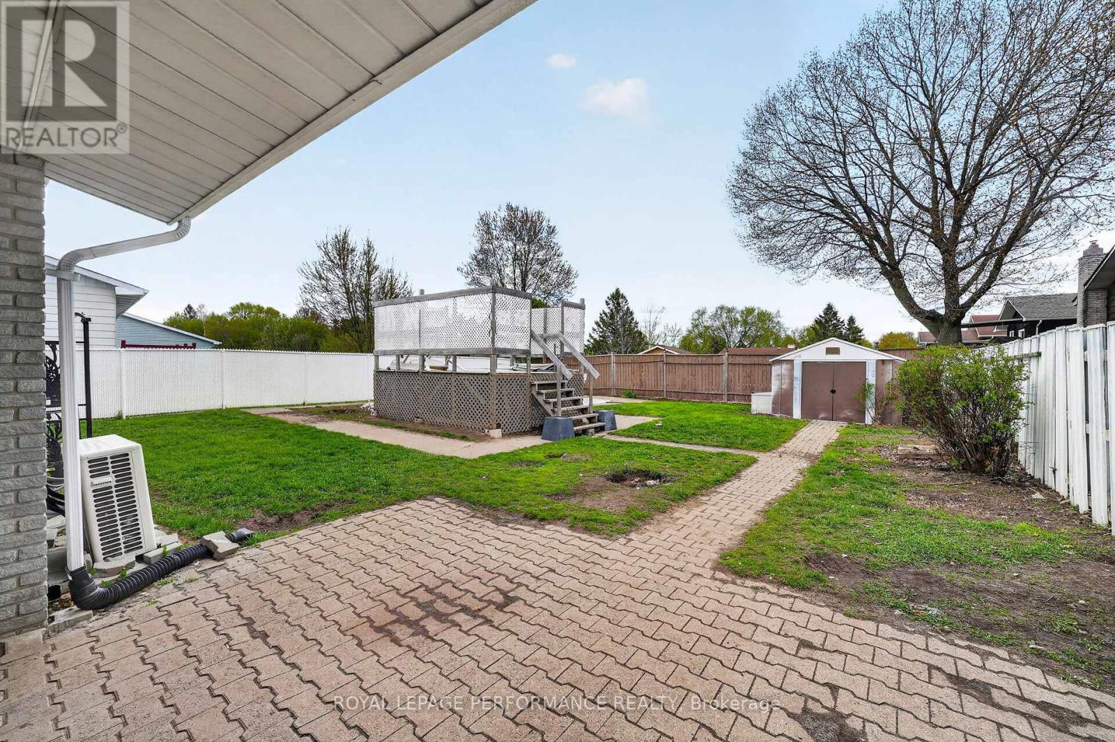 1824 ELGIN STREET - 45