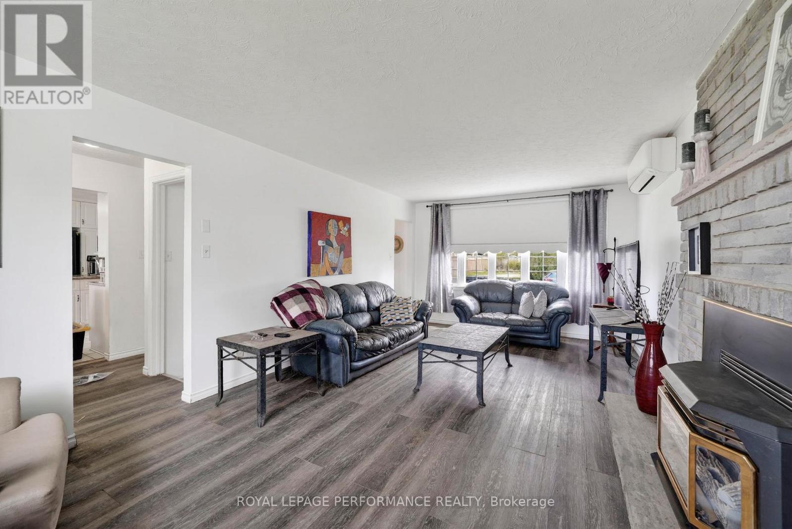 1824 ELGIN STREET - 8