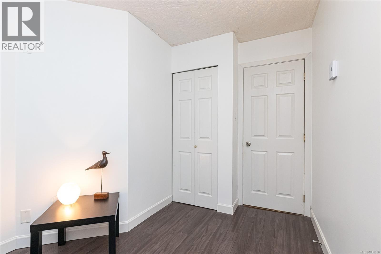 #105 2710 Grosvenor Rd - 18