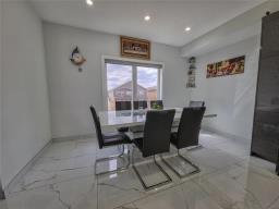 2 Oakview Street, Brandon, MB R7C0C6 Photo 15