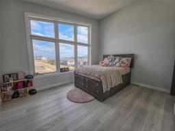 2 Oakview Street, Brandon, MB R7C0C6 Photo 33