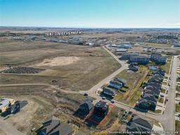 2 Oakview Street, Brandon, MB R7C0C6 Photo 49