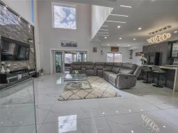 2 Oakview Street, Brandon, MB R7C0C6 Photo 7
