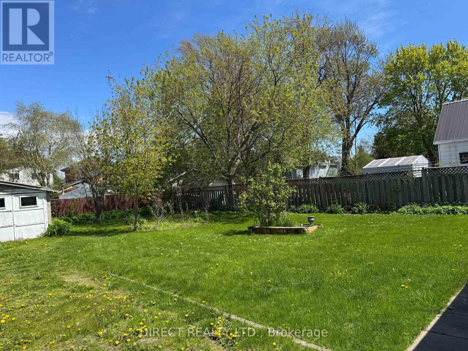 33 SINCLAIR STREET - 11